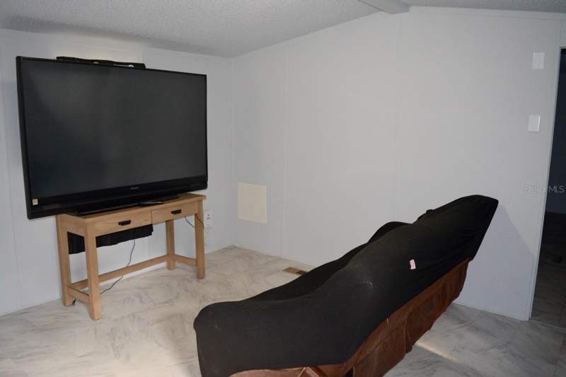 3 bedroom Manufactured Home at 14350 SE 41st Terrace, Belleview Heights Estate, Summerfield — photo 3