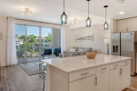 1709 N Tamiami Trail #317, Sarasota FL - photo 7 of 30