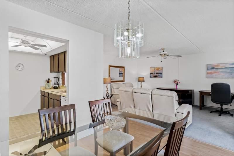 2 bedroom Condominium at 12760 Indian Rocks Road #546, New Atlantis Club Condo, Largo — photo 5