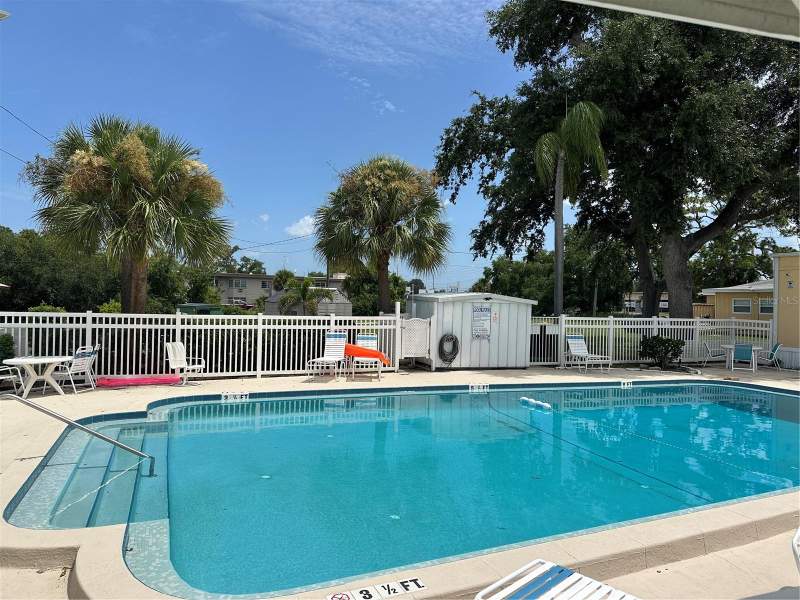 2 bedroom Manufactured Home at 4150 66th Street #1, Brookside Mobile Manor Inc, St Petersburg — photo 3