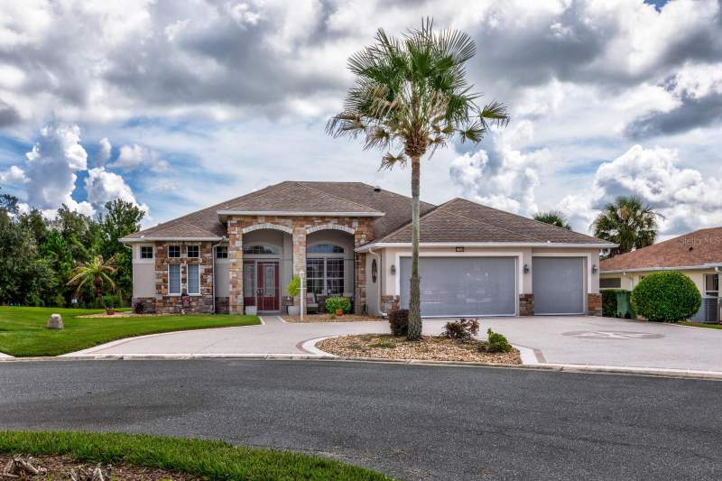 3 bedroom Single Family Residence at 27028 Old English Court, Leesburg Legacy Leesburg Unit 05, Leesburg — photo 2