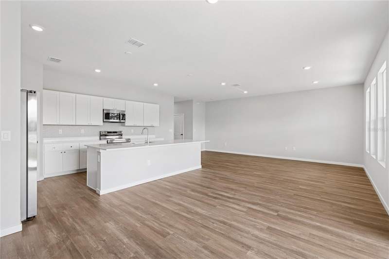 4 bedroom Single Family Residence at 4480 NW 37th Street Road, Sabana Reserve Ocala, Ocala — photo 5