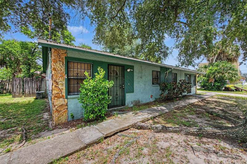 3 bedroom Single Family Residence at 8605 N 12th Street, Sulphur Spgs Add, Tampa — photo 5