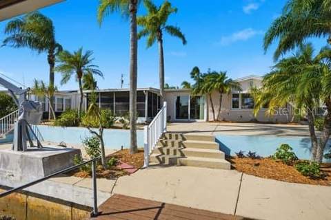 12612 4th Isle, Hudson FL - photo 9 of 35