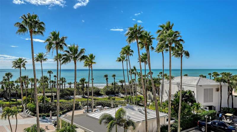 3 bedroom Condominium at 545 Sanctuary Drive #B305, Sanctuary III, Longboat Key — photo 2
