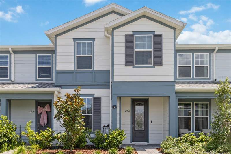 4 bedroom Townhouse at 6910 Reverie Park Ave Street, Everbe Ph 1A, Orlando — photo 2