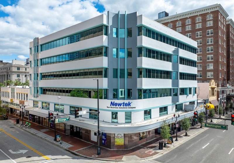14 E WASHINGTON STREET home for sale in Robert R Reids