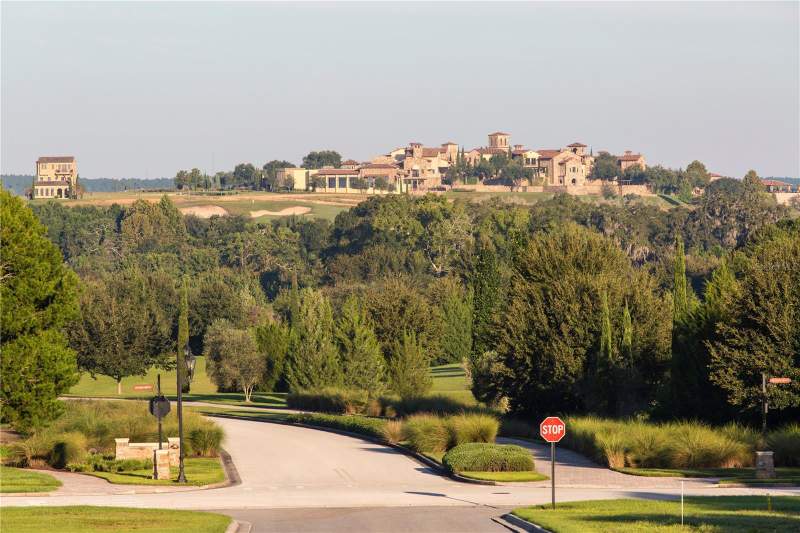 5 bedroom Single Family Residence at 15393 Apennine Way, Bella Collina Hilltop, Montverde — photo 4