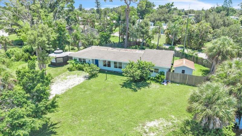 3 bedroom Single Family Residence at 807 Lucille Avenue, Venice By-Way, Nokomis — photo 2