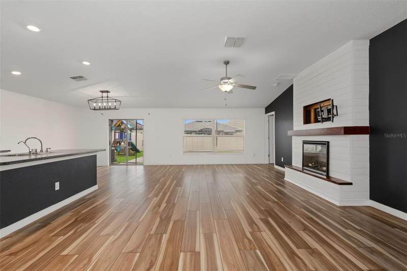4 bedroom Single Family Residence at 6317 Spider Lily Way, Copperspring Ph 2, New Port Richey — photo 2