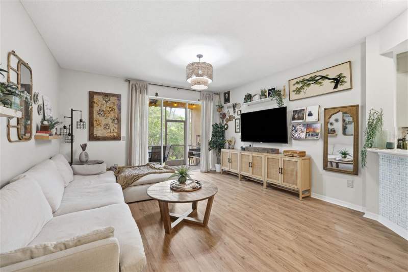 3 bedroom Townhouse at 3073 Branch Drive, Overlook, Clearwater — photo 3