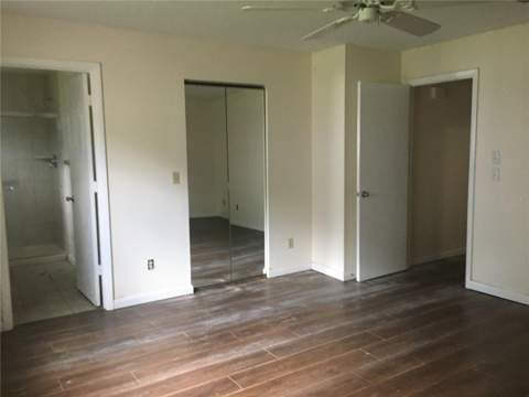 8580 SW 92nd Place #E, Ocala FL - photo 6 of 6