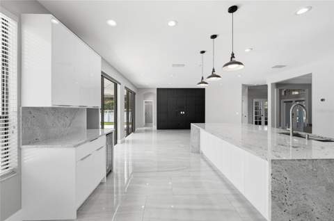 3335 Red Ash Circle, Oviedo FL - photo 15 of 49