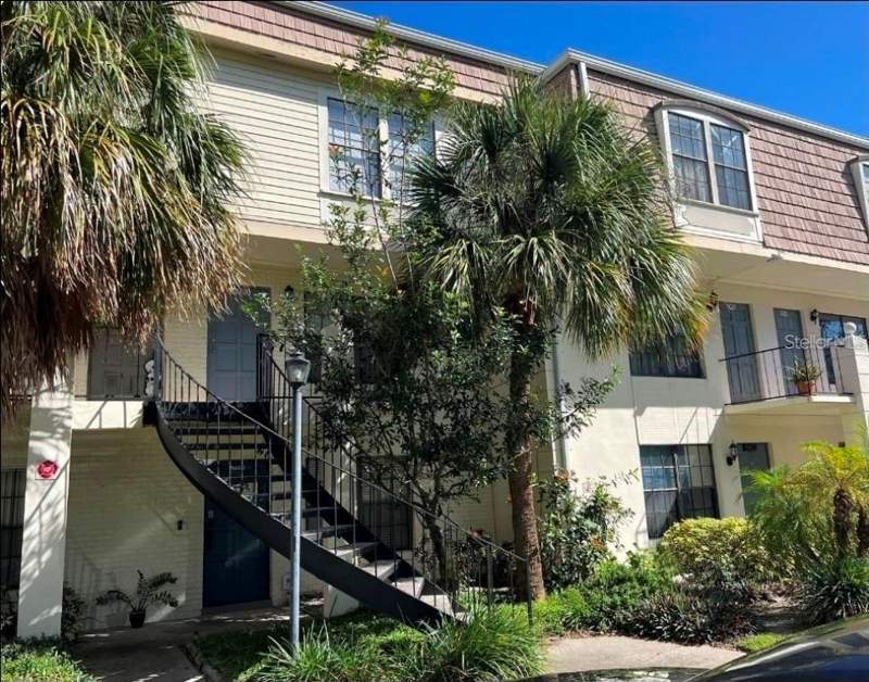 2 bedroom Condominium at 5930 Village Circle #Ge, Village Square Condo, Orlando — photo 2