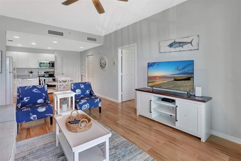 2 bedroom Condominium at 2090 Matecumbe Key Road #1207, Harbor Towers At Burnt Store, Punta Gorda — photo 3