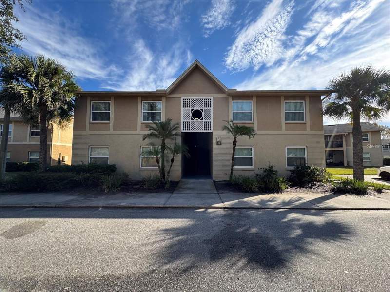 9907 BARLEY CLUB DRIVE #3 home for sale in Hawthorne Village
