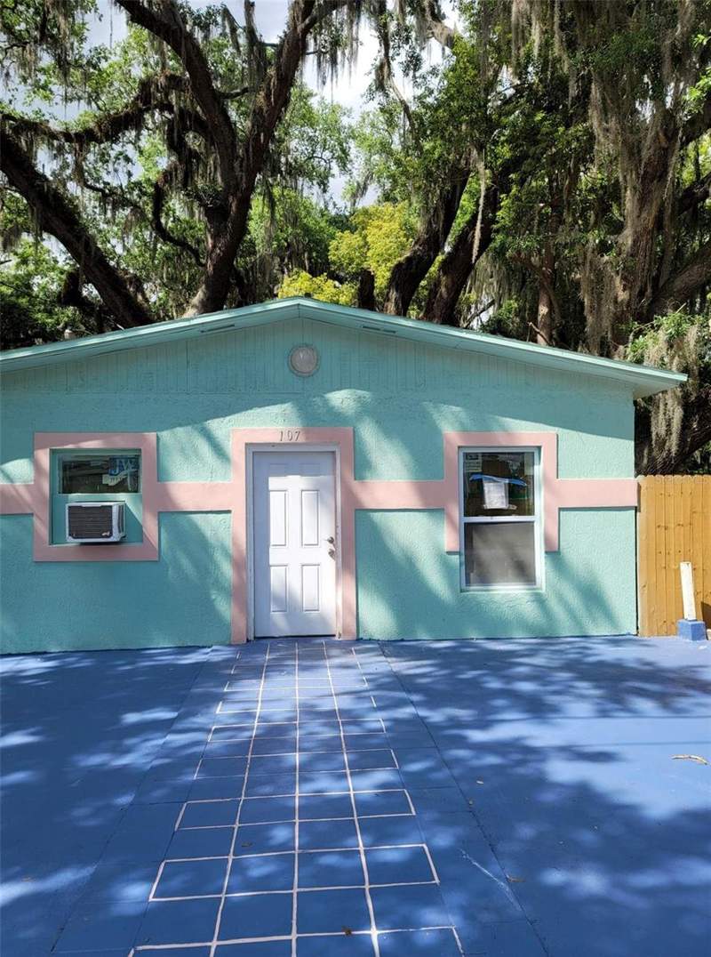2 bedroom Single Family Residence at 107 E CYPRESS STREET, ROBERT BASS ADD, KISSIMMEE — photo 2