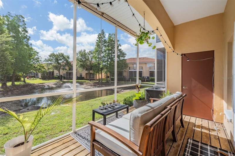 3 bedroom Townhouse at 415 Barcelona Drive, Villas Of Carillon, St Petersburg — photo 2