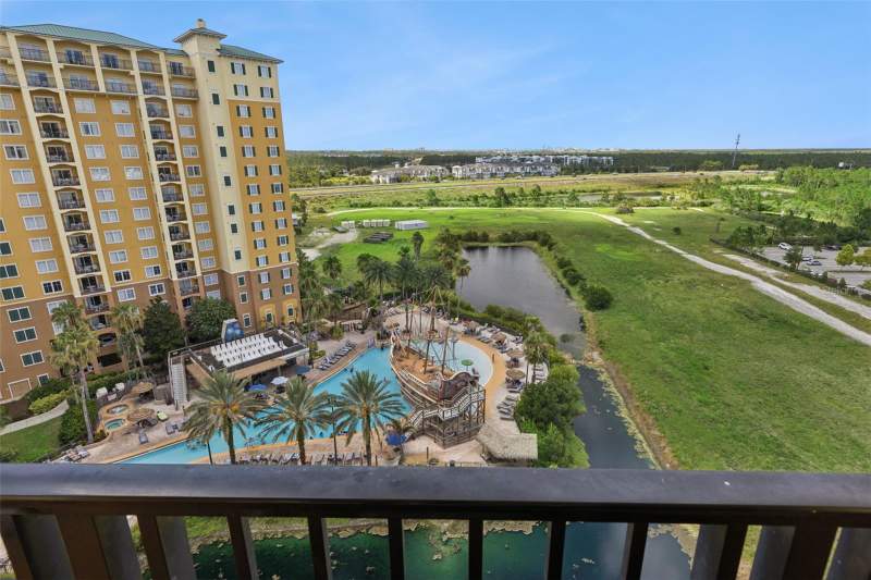 2 bedroom Condo - Hotel at 8101 Resort Village Drive #31110, Lake Buena Vista Residence Village 02, Orlando — photo 2