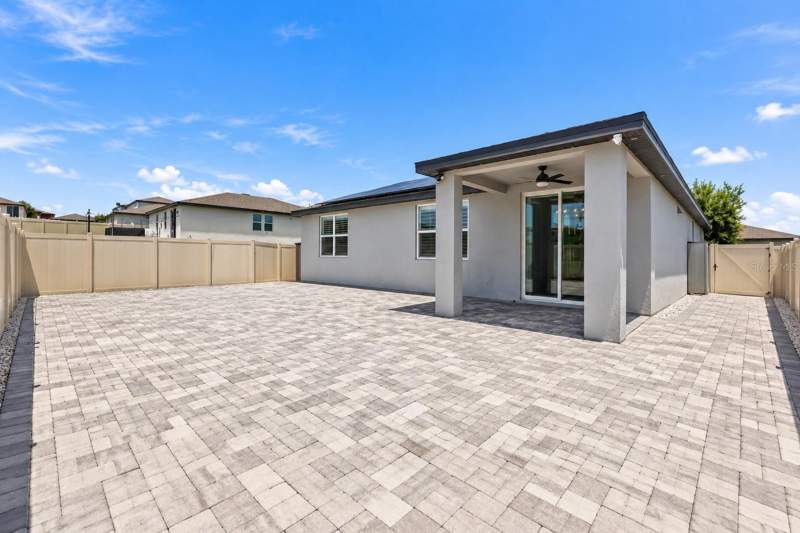 4 bedroom Single Family Residence at 1282 Citrus Landings Boulevard, Citrus Lndg, Davenport — photo 3