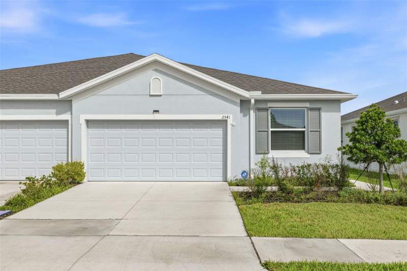 3 bedroom Villa at 2541 Bending Bonsai Drive, Woodcreek, Wesley Chapel — photo 2