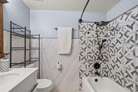 9403 Afton Court, Tampa FL - photo 16 of 29