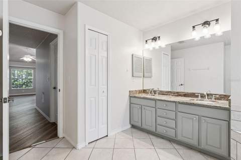 4450 Abaco Drive, Tavares FL - photo 6 of 40