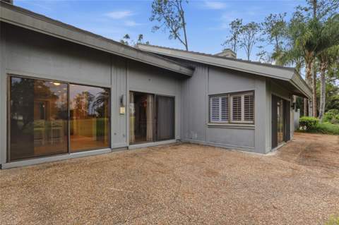 5434 Kemkerry Road, Wesley Chapel FL - photo 6 of 6
