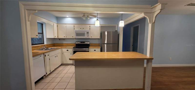 2 bedroom Single Family Residence at 17451 Southside Court, Southside Terrace, High Springs — photo 4