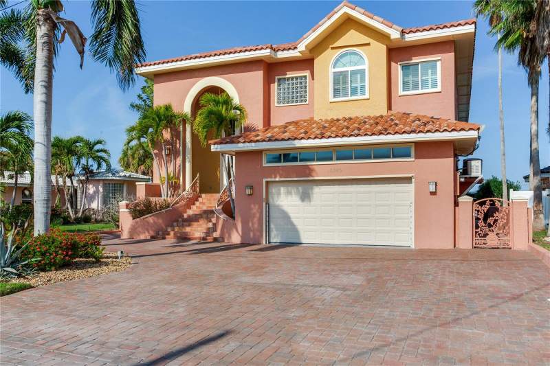 4 bedroom Single Family Residence at 16480 REDINGTON DRIVE, REDINGTON BEACH HOMES 5TH ADD, REDINGTON BEACH — photo 5