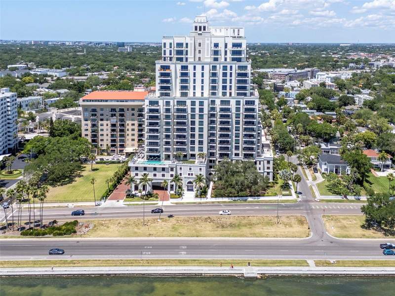 2103 BAYSHORE BOULEVARD #602 home for sale in Hyde Park House