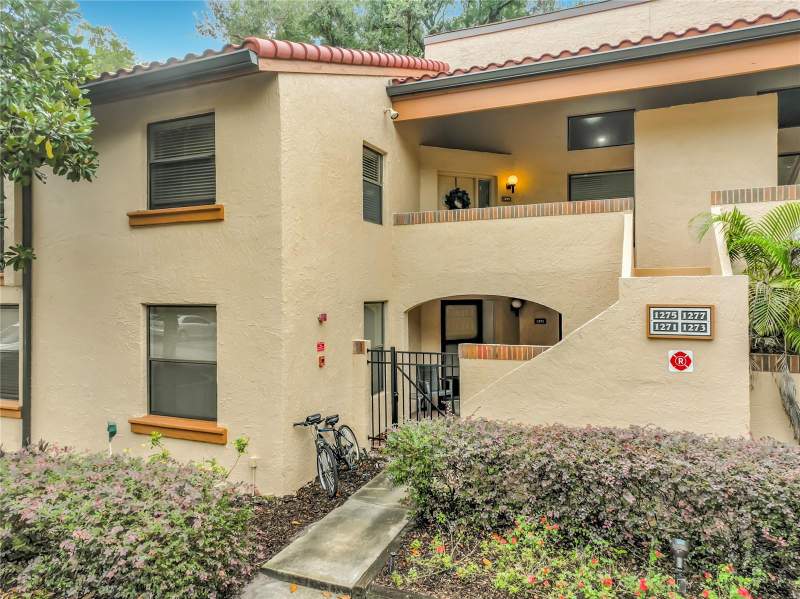 2 bedroom Condominium at 1275 Saint Tropez Circle #1275, Lake Pineloch Village Condo 03, Orlando — photo 2
