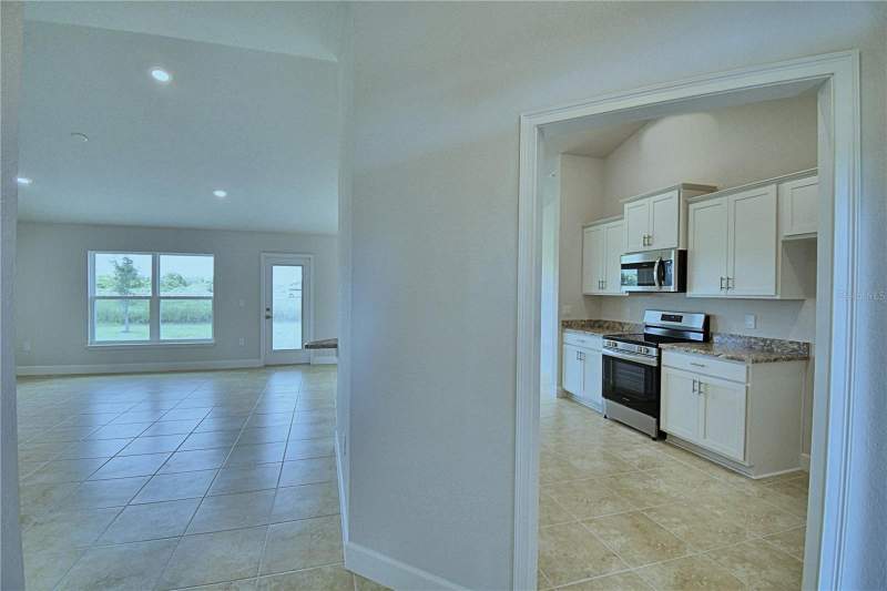4 bedroom Single Family Residence at 4507 Sundew Lane, Cadence Crossing, Auburndale — photo 5