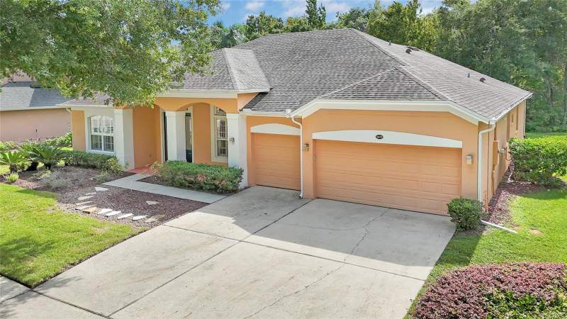 4 bedroom Single Family Residence at 2672 Aloma Oaks Drive, Bear Stone, Oviedo — photo 2