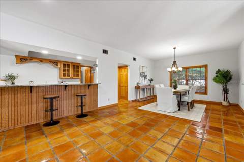 2917 Sandpiper Place, Clearwater FL - photo 6 of 6