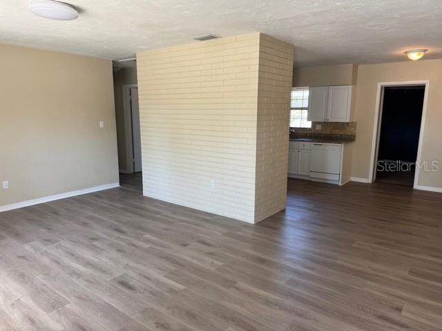 3 bedroom Single Family Residence at 1415 Wood Avenue, Highland Pines 3rd Add, Clearwater — photo 5