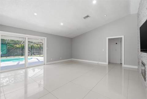 12726 Barrett Drive, Tampa FL - photo 18 of 69