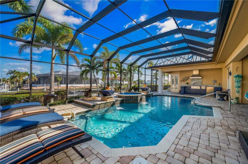3 bedroom Single Family Residence at 48 Colony Point Drive, Punta Gorda Isles Sec 03, Punta Gorda — photo 2