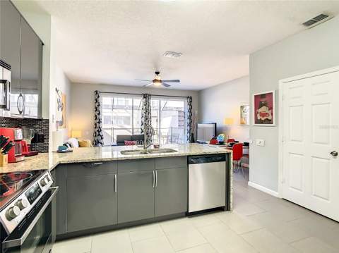 2367 Silver Palm Drive, Kissimmee FL - photo 12 of 65