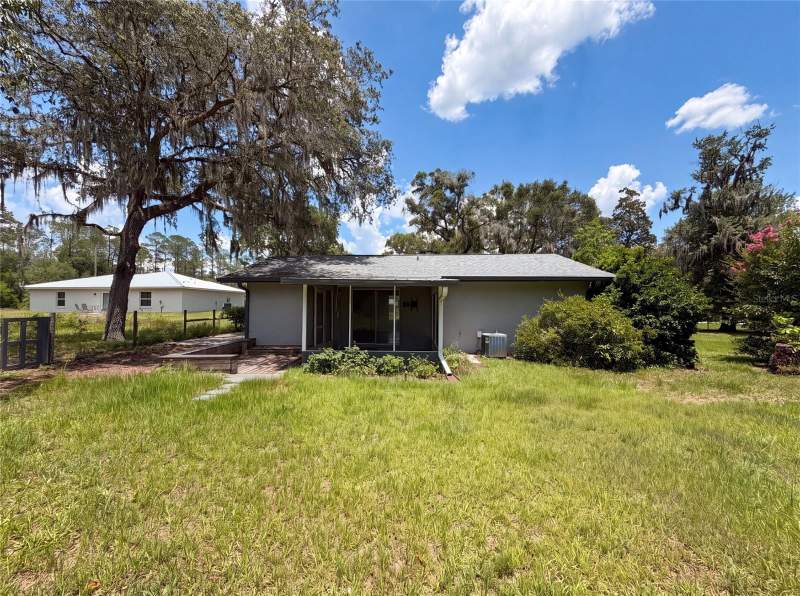 2 bedroom Single Family Residence at 1870 SW Valencia Heights Avenue, Rainbow Lakes Estate, Dunnellon — photo 5
