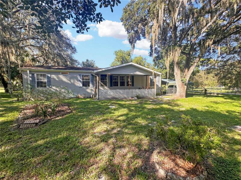 Lakewood Acres