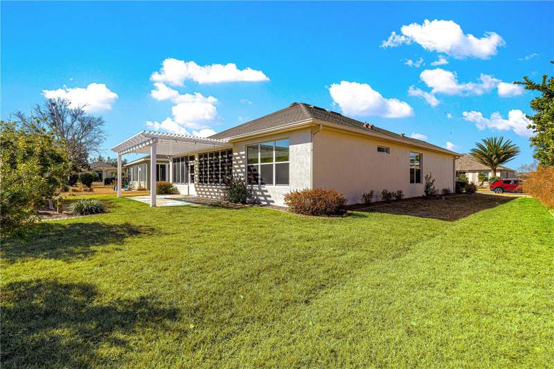 3 bedroom Single Family Residence at 9256 SW 66th Loop, Stone Creek By Del Webb-Sebastian, Ocala — photo 3