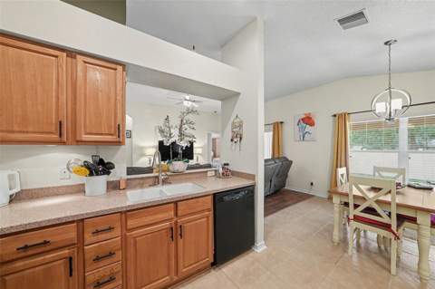 12337 Rose Haven Boulevard, New Port Richey FL - photo 16 of 34