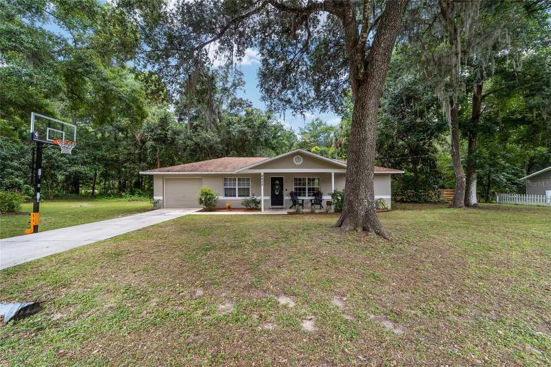 3 bedroom Single Family Residence at 2450 SE 40th Street Road, Shadow Woods 1st Add, Ocala — photo 5