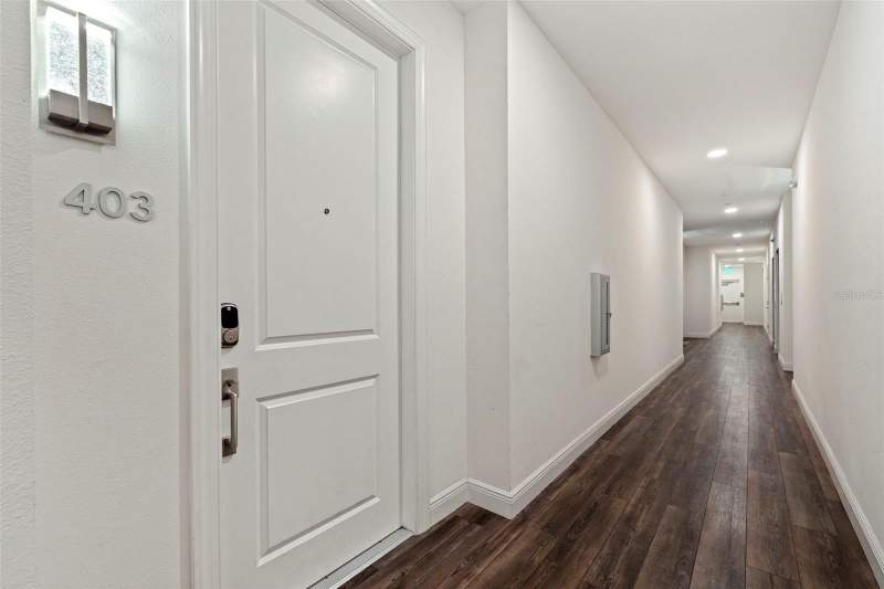 2 bedroom Condominium at 644 3rd Avenue #403, Domus Urbana Condo, St Petersburg — photo 4