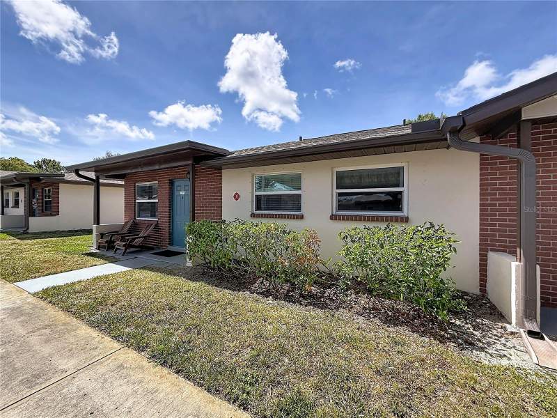 24862 US HIGHWAY 19 #3001 home for sale in Hill Crest Villas