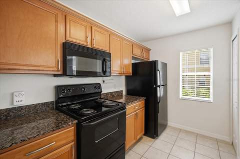 3435 Castle Stone Court, Valrico FL - photo 18 of 39