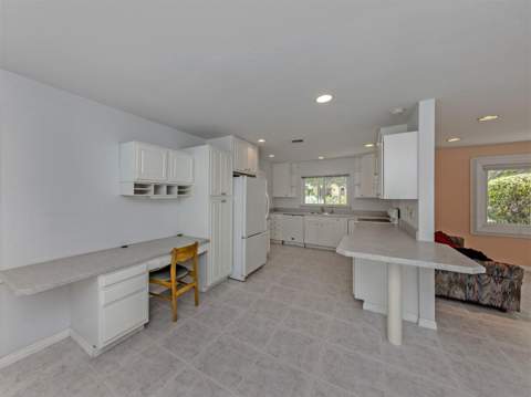 324 Ponce De Leon Avenue, Venice FL - photo 13 of 64