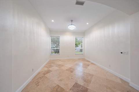 11915 Clubhouse Drive, Lakewood Ranch FL - photo 9 of 54