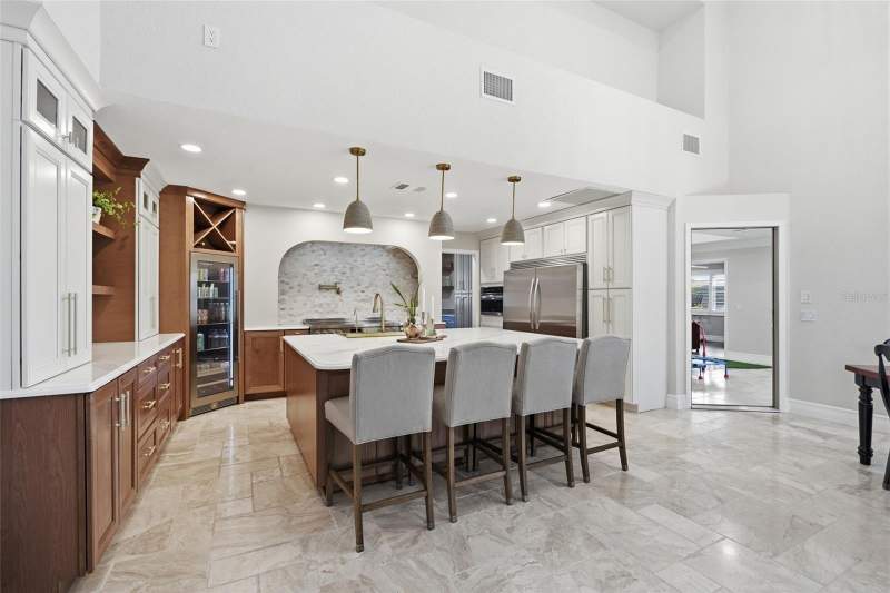 4 bedroom Single Family Residence at 414 Caicos Drive, Punta Gorda Isles Sec 11, Punta Gorda — photo 2